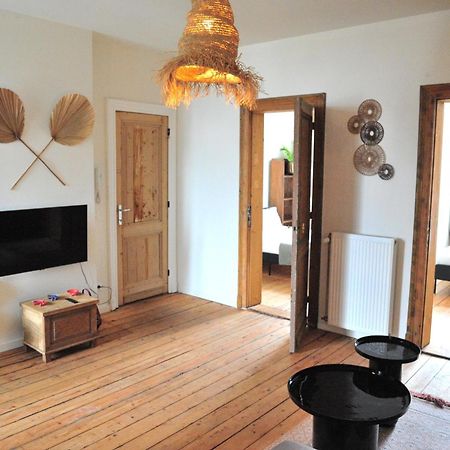 Boho Apartments - 2 Bedrooms アントウェルペン エクステリア 写真