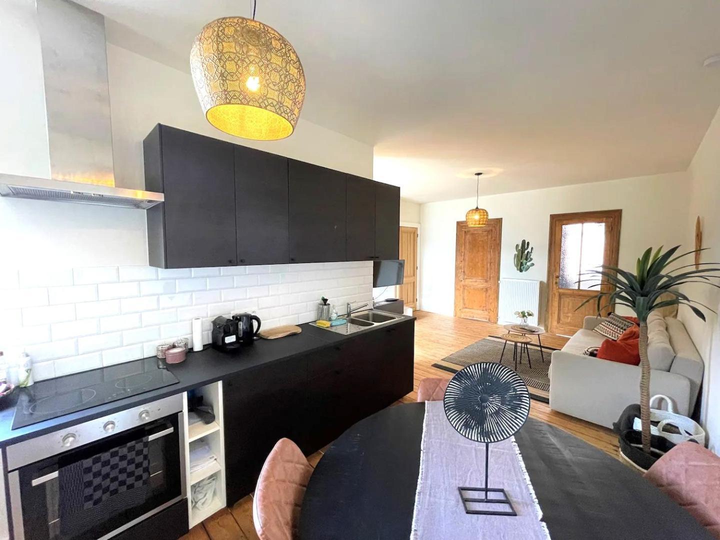 Boho Apartments - 2 Bedrooms アントウェルペン エクステリア 写真