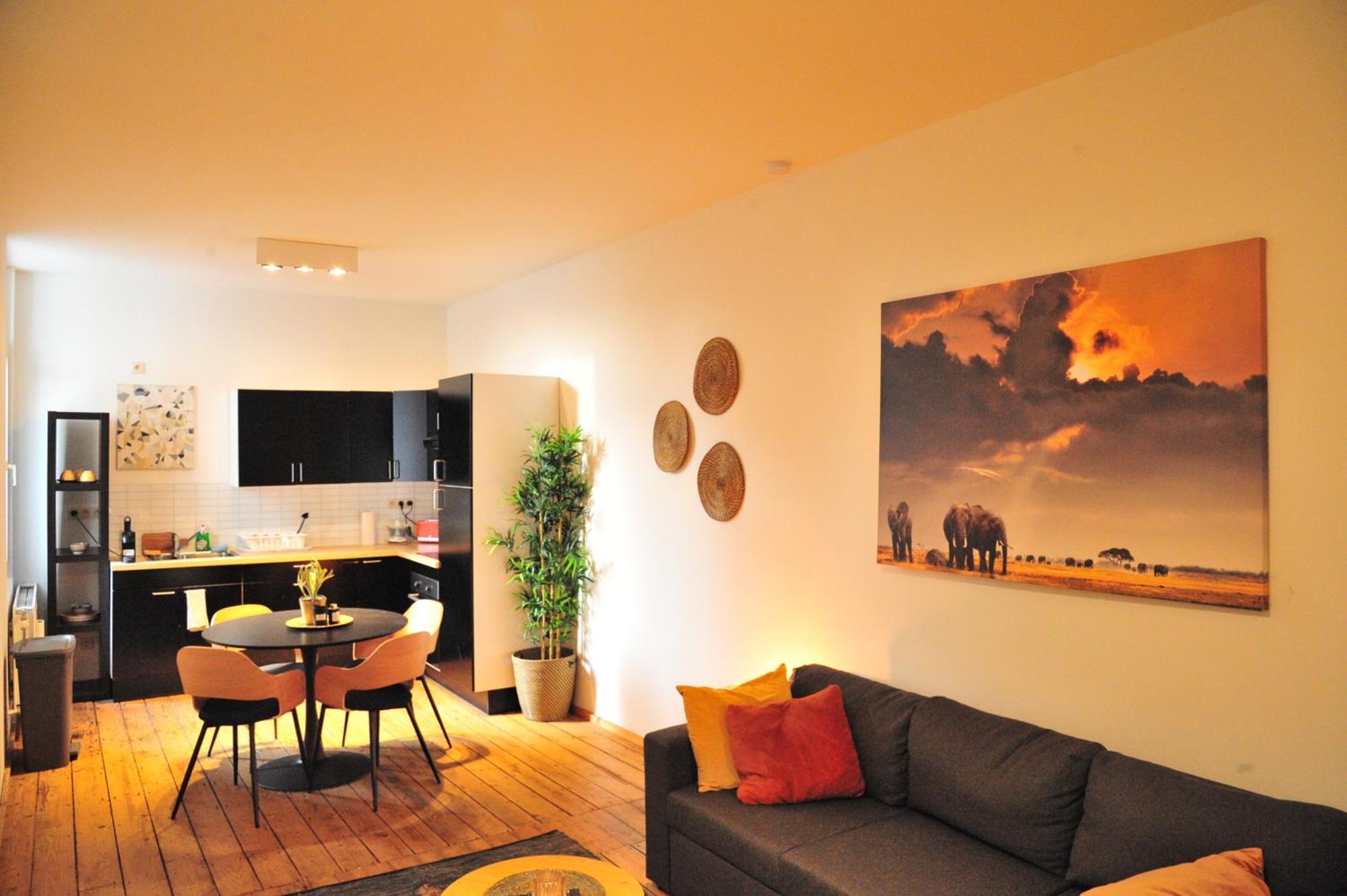 Boho Apartments - 2 Bedrooms アントウェルペン エクステリア 写真
