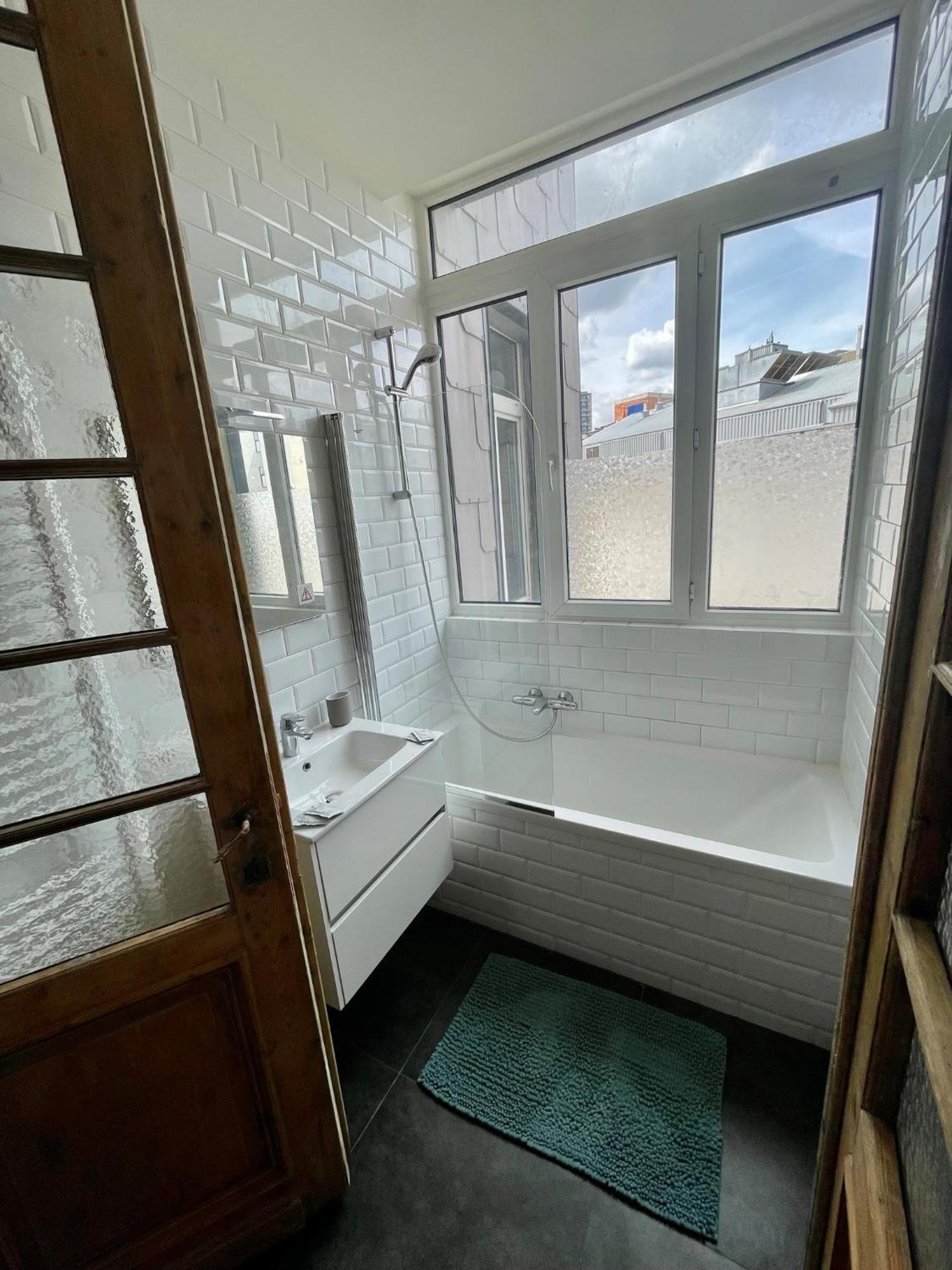 Boho Apartments - 2 Bedrooms アントウェルペン エクステリア 写真